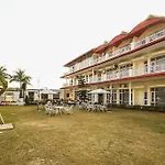 Skyview Stays & Party Lawns